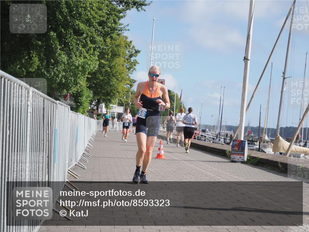 17.08.2025 - KN Förde Triathlon 2025 KatJ http://msf.ph/oto/8593323 17.08.2025 10:20:55 Laufen 140, 158 meine-sportfotos.de