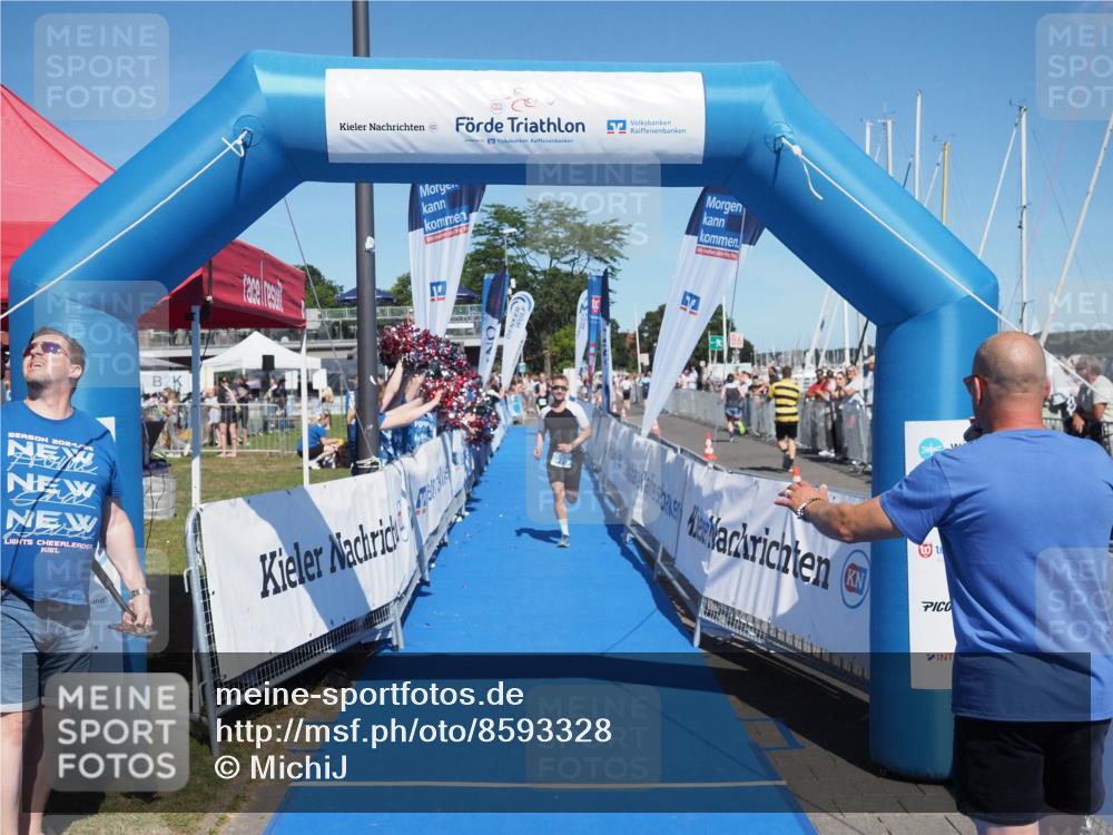 17.08.2025 - KN Förde Triathlon 2025 MichiJ http://msf.ph/oto/8593328 17.08.2025 13:53:29 Laufen 475 meine-sportfotos.de