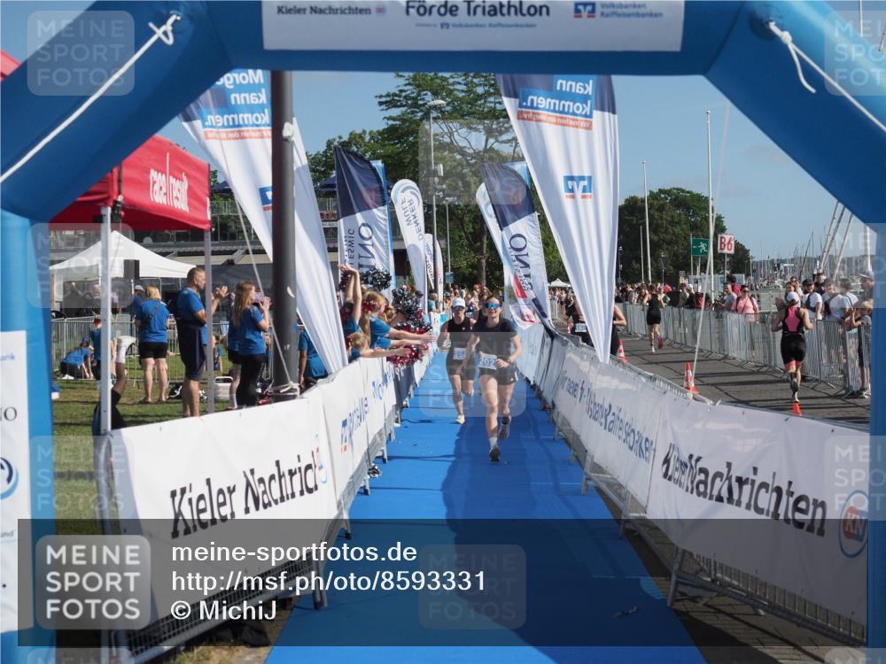 17.08.2025 - KN Förde Triathlon 2025 MichiJ http://msf.ph/oto/8593331 17.08.2025 10:36:57 Laufen 202, 250 meine-sportfotos.de