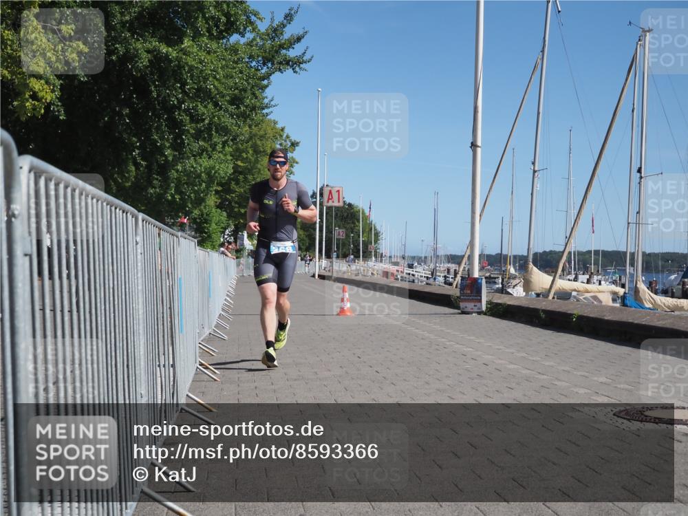 17.08.2025 - KN Förde Triathlon 2025 KatJ http://msf.ph/oto/8593366 17.08.2025 11:37:31 Laufen 268 meine-sportfotos.de
