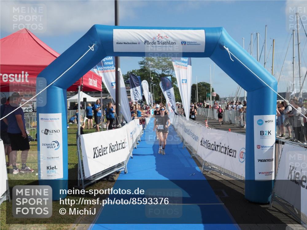 17.08.2025 - KN Förde Triathlon 2025 MichiJ http://msf.ph/oto/8593376 17.08.2025 10:36:59 Laufen 185, 202, 250 meine-sportfotos.de