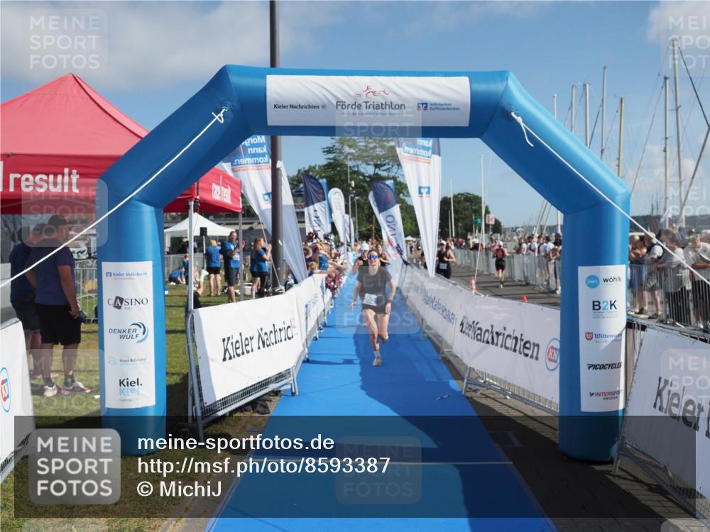 17.08.2025 - KN Förde Triathlon 2025 MichiJ http://msf.ph/oto/8593387 17.08.2025 10:36:59 Laufen 185, 202, 250 meine-sportfotos.de