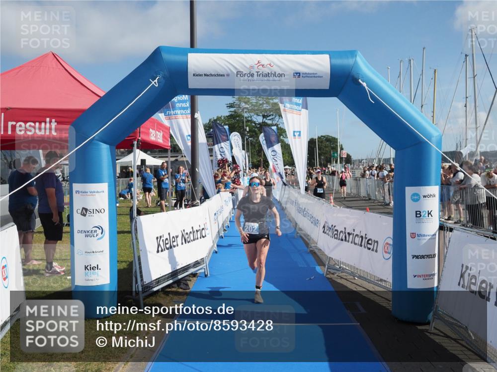 17.08.2025 - KN Förde Triathlon 2025 MichiJ http://msf.ph/oto/8593428 17.08.2025 10:37:00 Laufen 185, 202, 250 meine-sportfotos.de