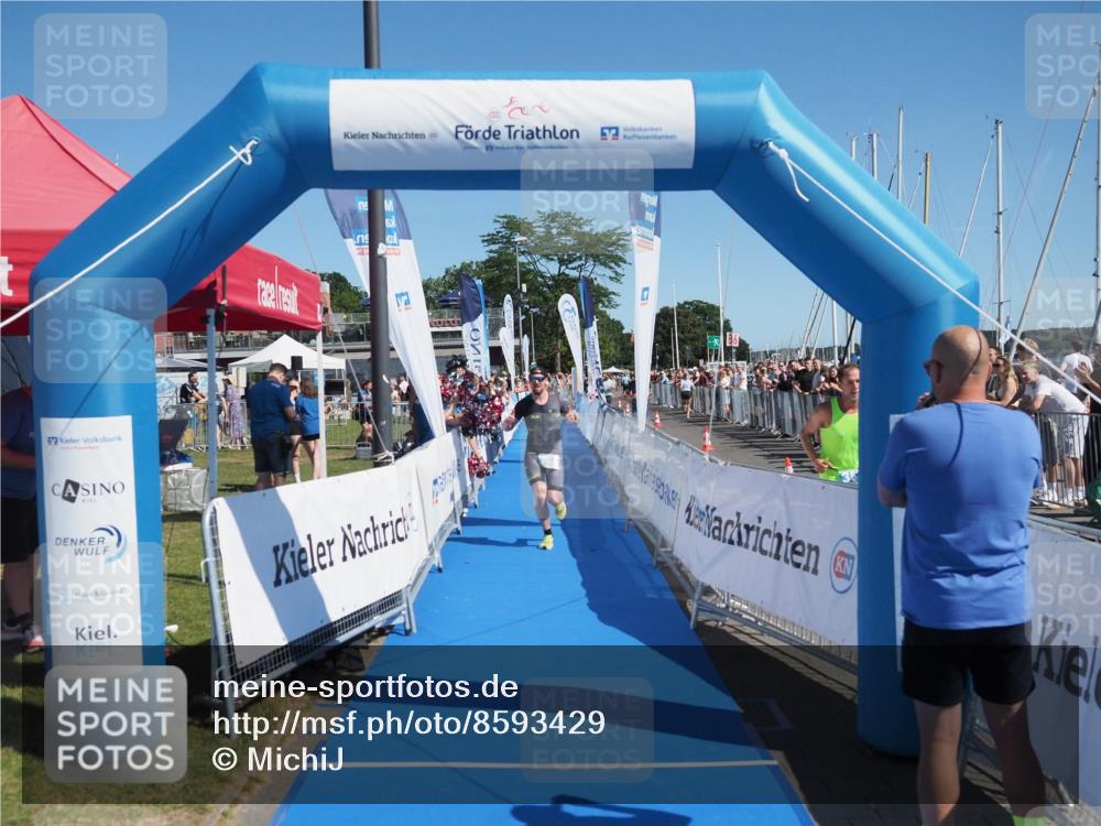 17.08.2025 - KN Förde Triathlon 2025 MichiJ http://msf.ph/oto/8593429 17.08.2025 12:00:26 Laufen 268 meine-sportfotos.de