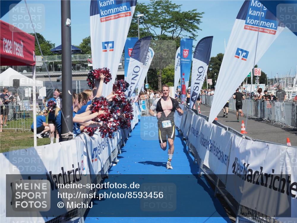 17.08.2025 - KN Förde Triathlon 2025 MichiJ http://msf.ph/oto/8593456 17.08.2025 13:53:35 Laufen 453, 475 meine-sportfotos.de
