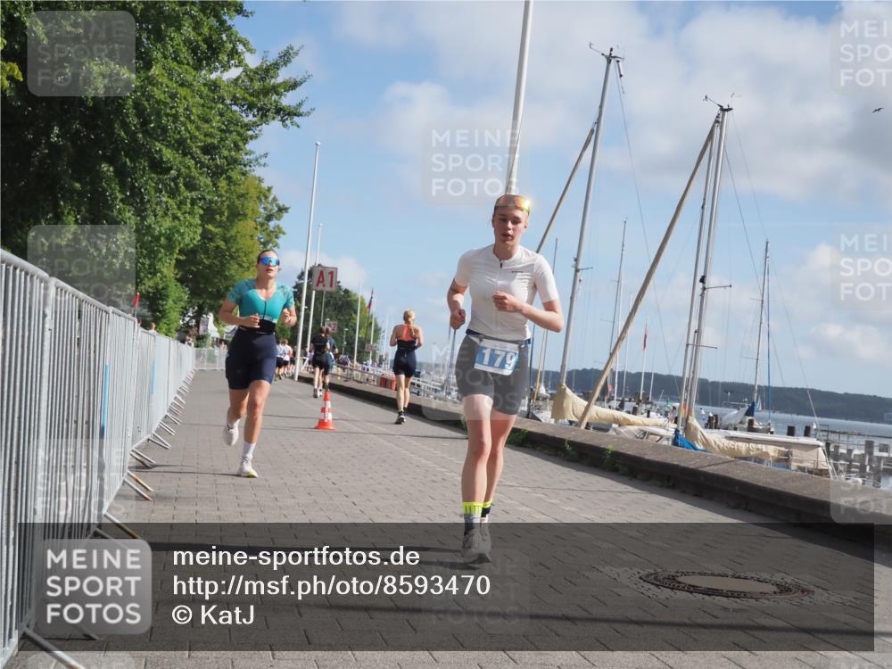 17.08.2025 - KN Förde Triathlon 2025 KatJ http://msf.ph/oto/8593470 17.08.2025 10:21:06 Laufen 179, 220 meine-sportfotos.de