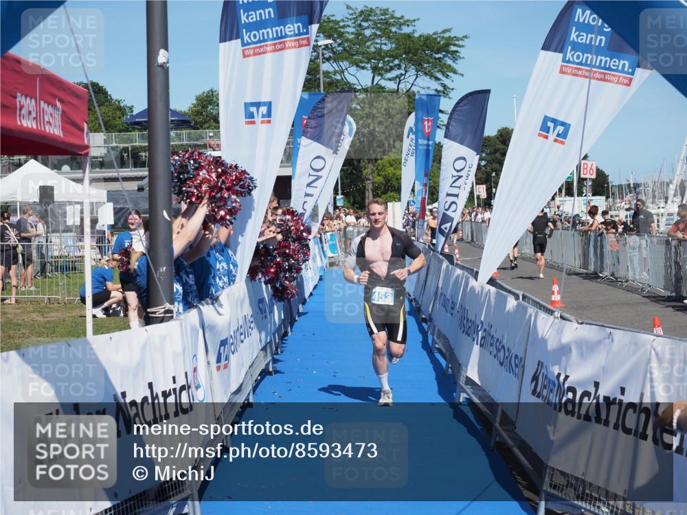 17.08.2025 - KN Förde Triathlon 2025 MichiJ http://msf.ph/oto/8593473 17.08.2025 13:53:35 Laufen 453, 475 meine-sportfotos.de