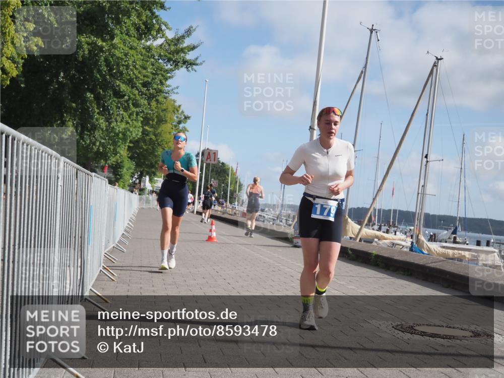 17.08.2025 - KN Förde Triathlon 2025 KatJ http://msf.ph/oto/8593478 17.08.2025 10:21:06 Laufen 179, 220 meine-sportfotos.de