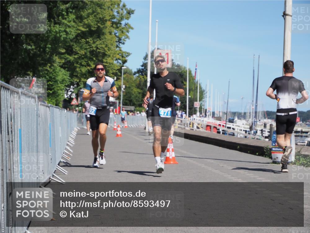 17.08.2025 - KN Förde Triathlon 2025 KatJ http://msf.ph/oto/8593497 17.08.2025 13:39:23 Laufen 471, 502 meine-sportfotos.de