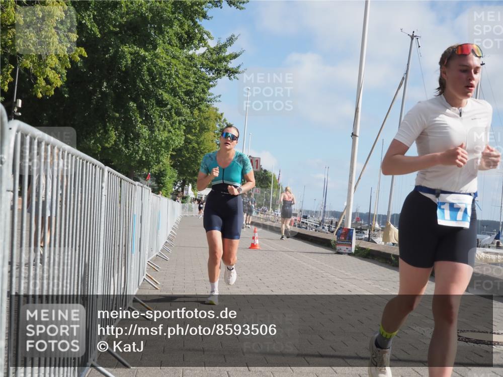 17.08.2025 - KN Förde Triathlon 2025 KatJ http://msf.ph/oto/8593506 17.08.2025 10:21:07 Laufen 179, 220 meine-sportfotos.de