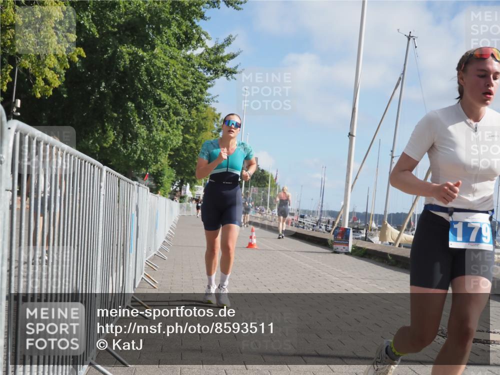 17.08.2025 - KN Förde Triathlon 2025 KatJ http://msf.ph/oto/8593511 17.08.2025 10:21:07 Laufen 179, 220 meine-sportfotos.de
