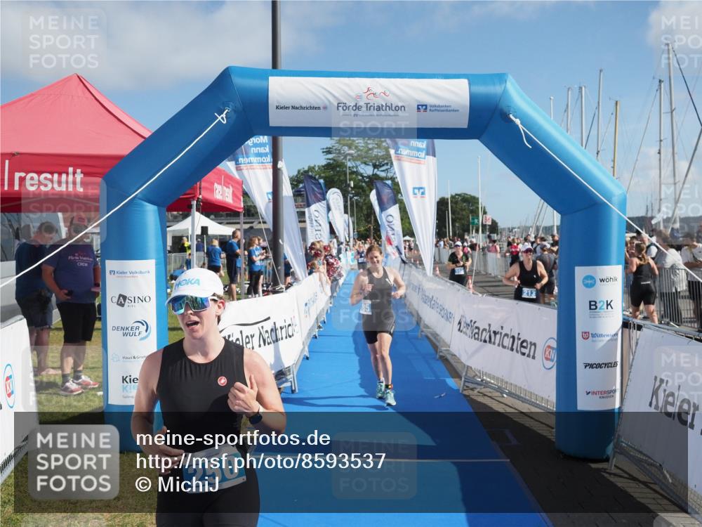 17.08.2025 - KN Förde Triathlon 2025 MichiJ http://msf.ph/oto/8593537 17.08.2025 10:37:03 Laufen 185, 202, 250 meine-sportfotos.de