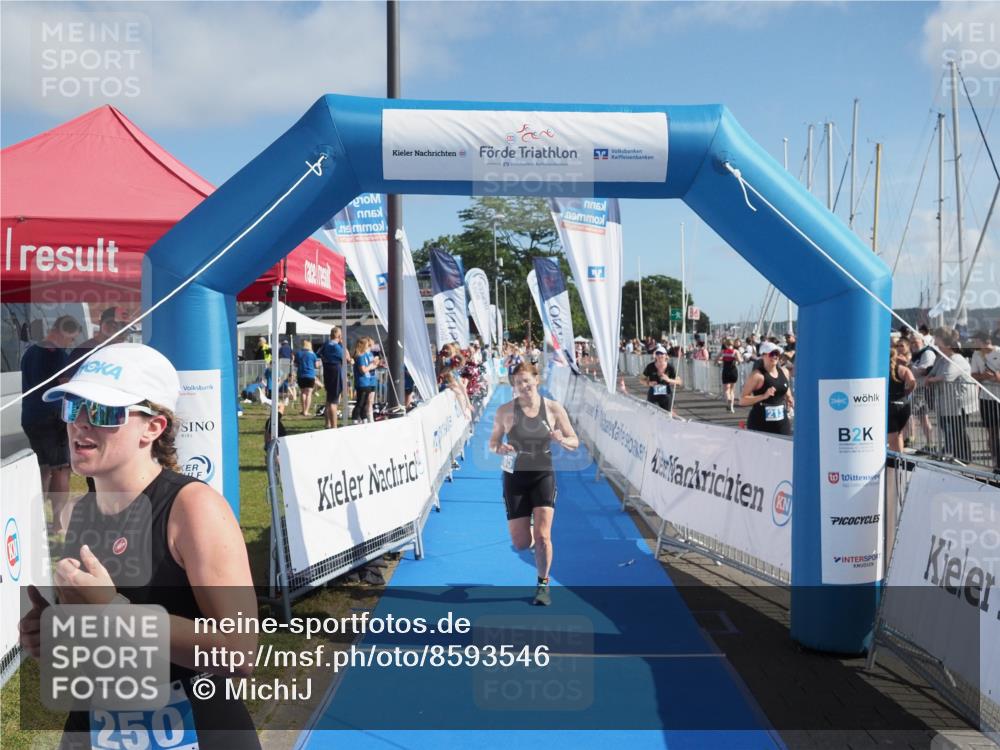 17.08.2025 - KN Förde Triathlon 2025 MichiJ http://msf.ph/oto/8593546 17.08.2025 10:37:03 Laufen 185, 202, 250 meine-sportfotos.de