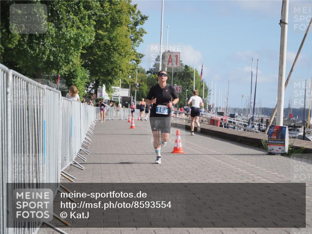 17.08.2025 - KN Förde Triathlon 2025 KatJ http://msf.ph/oto/8593554 17.08.2025 10:21:21 Laufen 168 meine-sportfotos.de