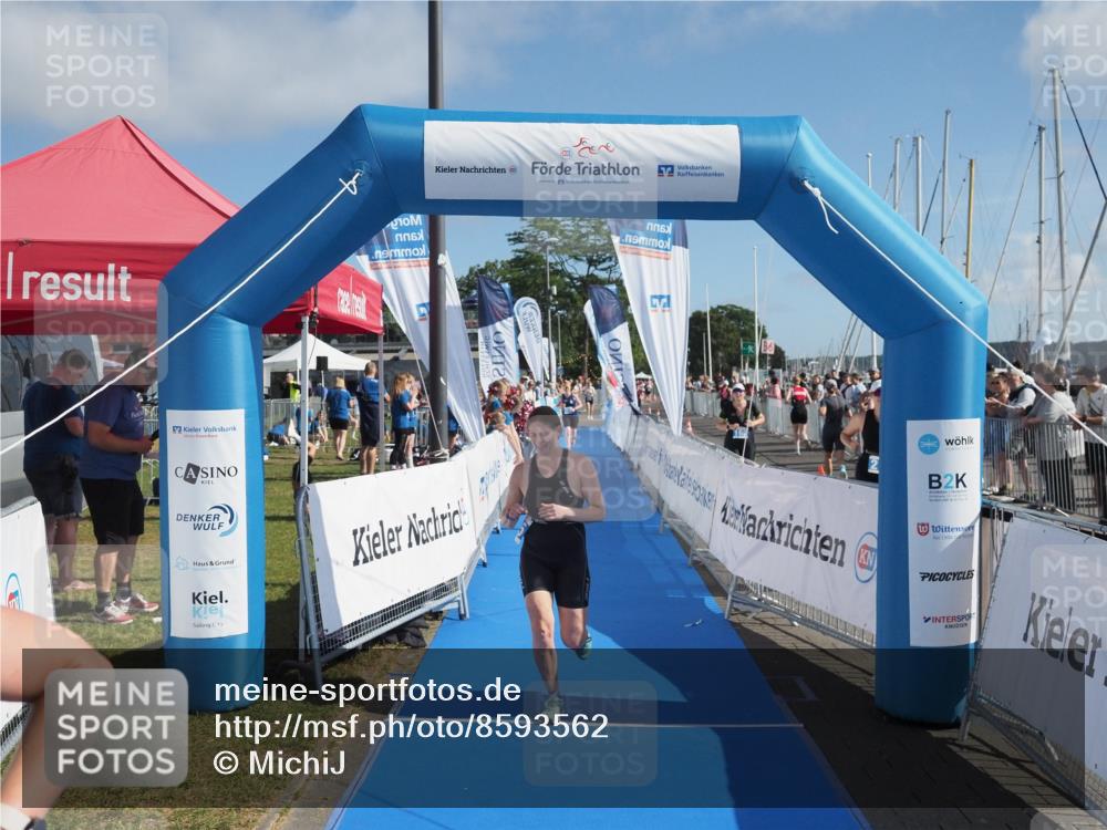 17.08.2025 - KN Förde Triathlon 2025 MichiJ http://msf.ph/oto/8593562 17.08.2025 10:37:03 Laufen 185, 202, 250 meine-sportfotos.de