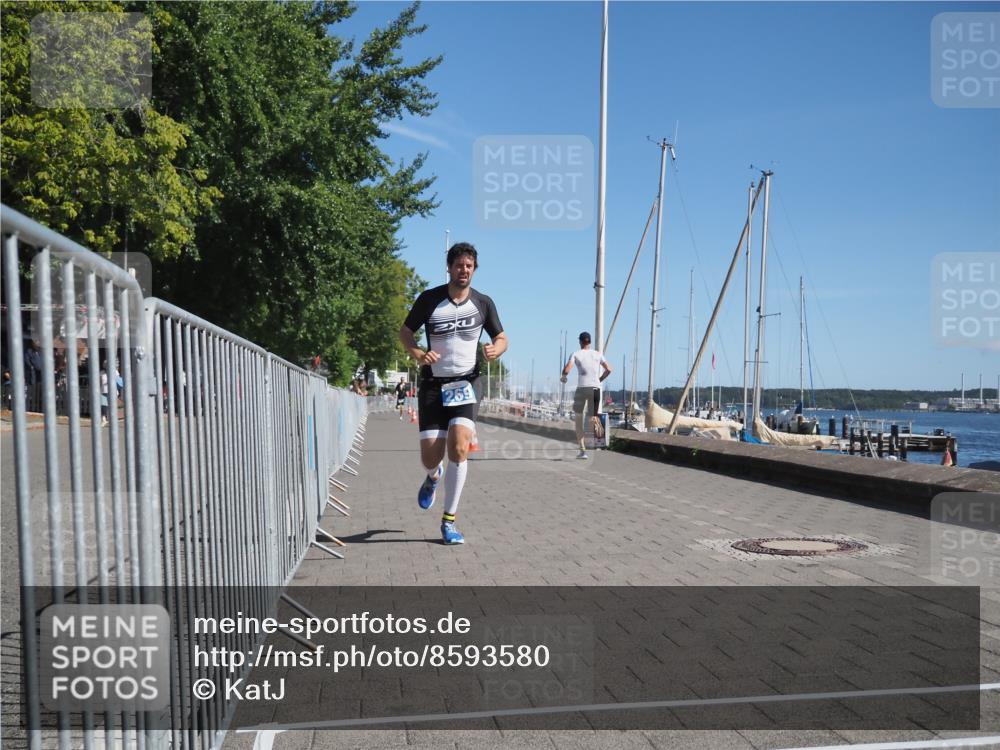 17.08.2025 - KN Förde Triathlon 2025 KatJ http://msf.ph/oto/8593580 17.08.2025 11:37:58 Laufen 269 meine-sportfotos.de