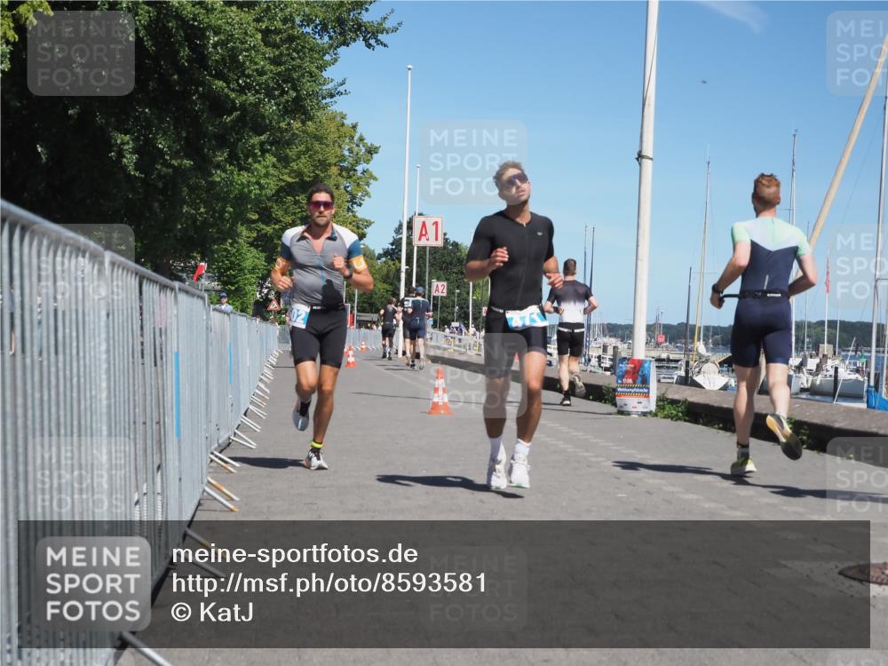 17.08.2025 - KN Förde Triathlon 2025 KatJ http://msf.ph/oto/8593581 17.08.2025 13:39:25 Laufen 471, 502 meine-sportfotos.de
