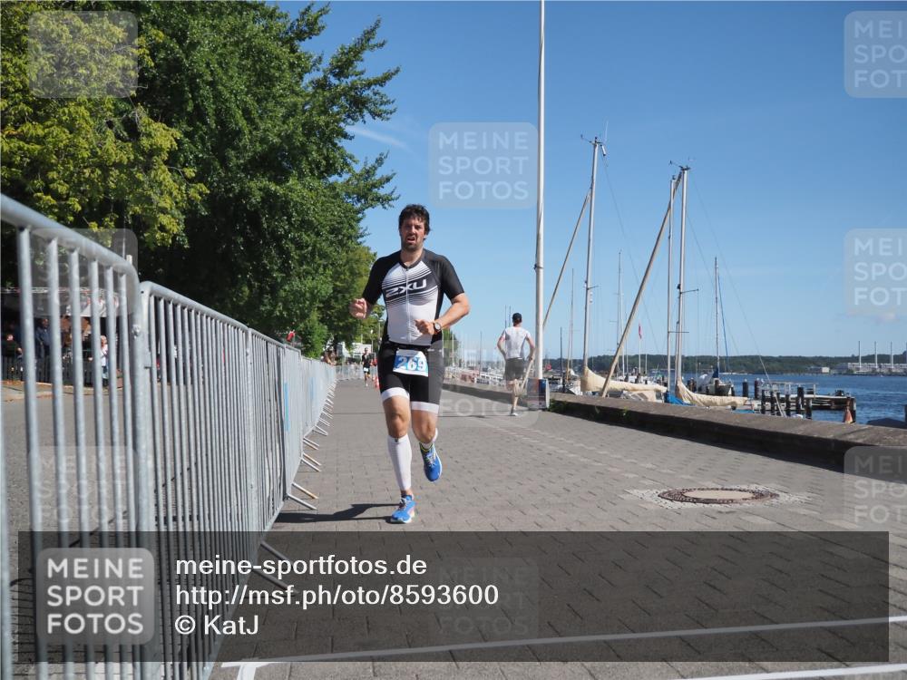 17.08.2025 - KN Förde Triathlon 2025 KatJ http://msf.ph/oto/8593600 17.08.2025 11:37:58 Laufen 269 meine-sportfotos.de
