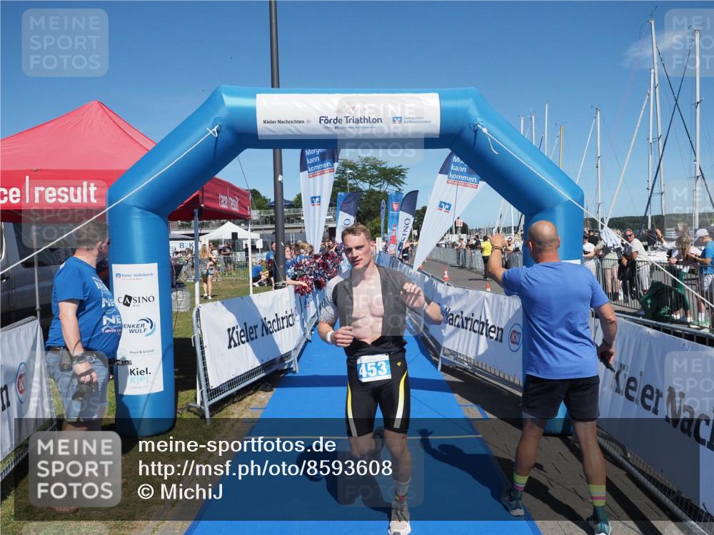 17.08.2025 - KN Förde Triathlon 2025 MichiJ http://msf.ph/oto/8593608 17.08.2025 13:53:38 Laufen 453 meine-sportfotos.de