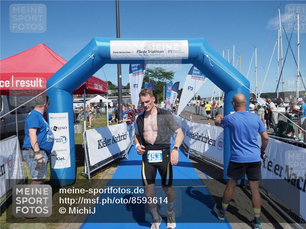 17.08.2025 - KN Förde Triathlon 2025 MichiJ http://msf.ph/oto/8593614 17.08.2025 13:53:38 Laufen 453 meine-sportfotos.de