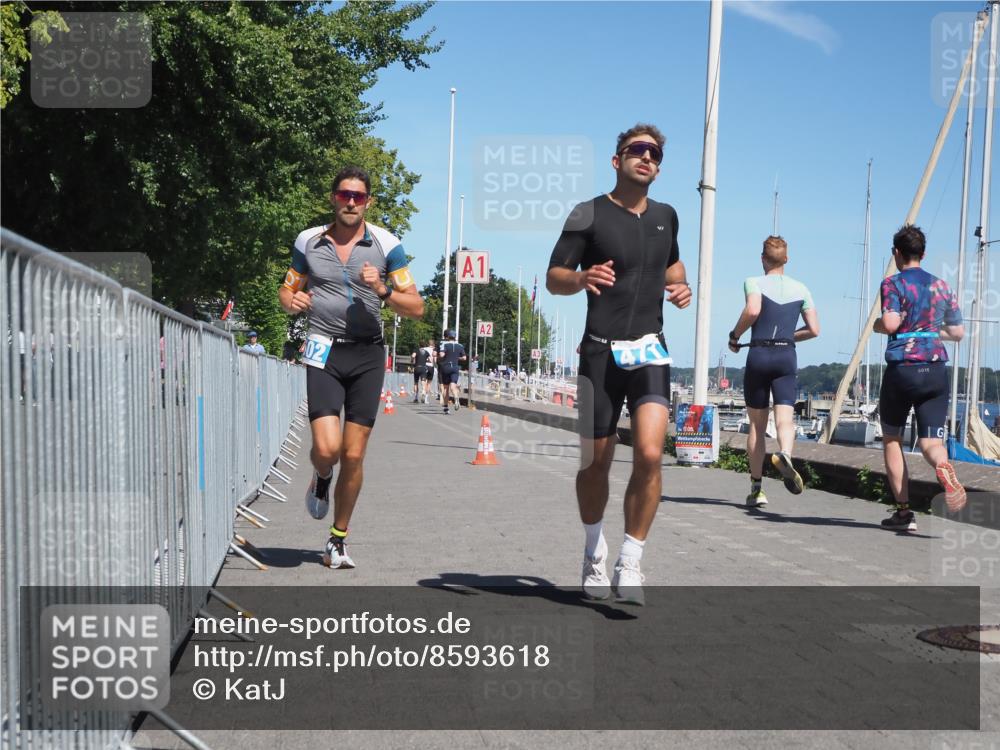 17.08.2025 - KN Förde Triathlon 2025 KatJ http://msf.ph/oto/8593618 17.08.2025 13:39:25 Laufen 471, 502 meine-sportfotos.de
