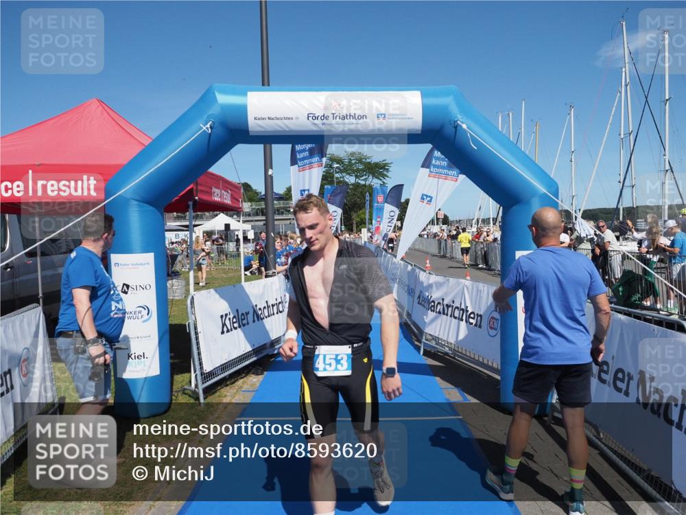 17.08.2025 - KN Förde Triathlon 2025 MichiJ http://msf.ph/oto/8593620 17.08.2025 13:53:38 Laufen 453 meine-sportfotos.de