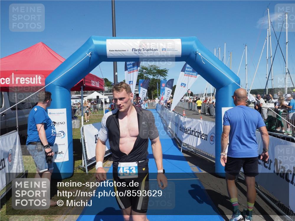 17.08.2025 - KN Förde Triathlon 2025 MichiJ http://msf.ph/oto/8593629 17.08.2025 13:53:38 Laufen 453 meine-sportfotos.de