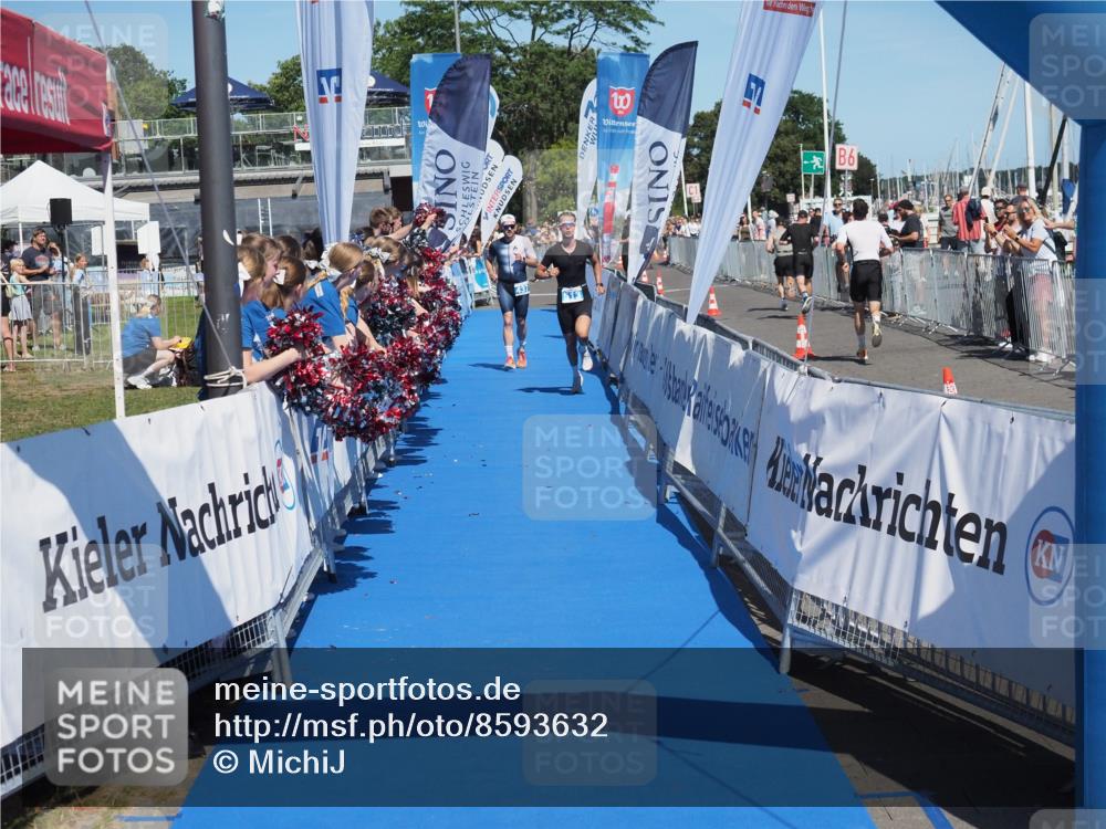 17.08.2025 - KN Förde Triathlon 2025 MichiJ http://msf.ph/oto/8593632 17.08.2025 13:54:05 Laufen 513 meine-sportfotos.de