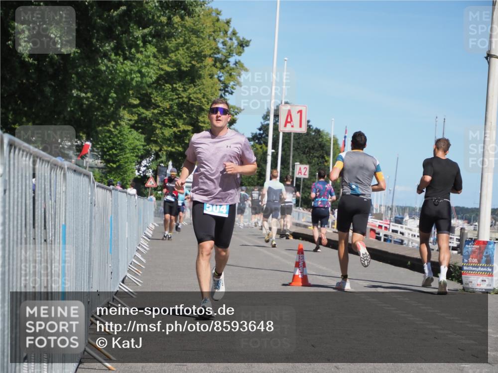 17.08.2025 - KN Förde Triathlon 2025 KatJ http://msf.ph/oto/8593648 17.08.2025 13:39:33 Laufen 504 meine-sportfotos.de