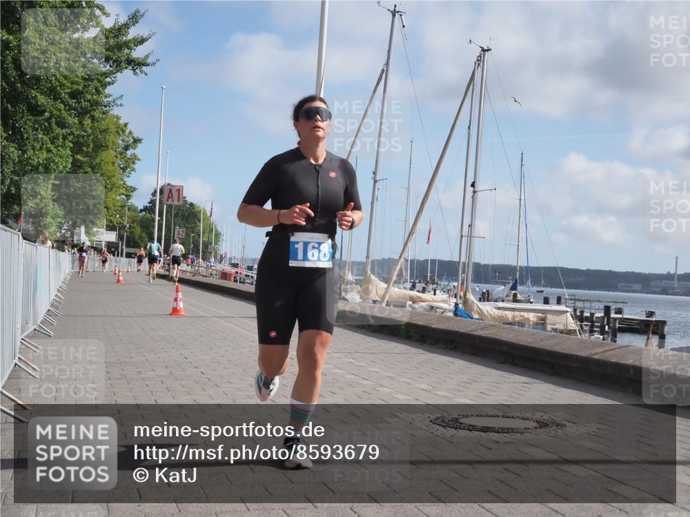 17.08.2025 - KN Förde Triathlon 2025 KatJ http://msf.ph/oto/8593679 17.08.2025 10:21:25 Laufen 168 meine-sportfotos.de