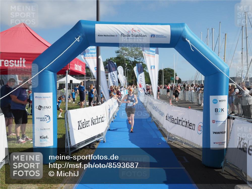 17.08.2025 - KN Förde Triathlon 2025 MichiJ http://msf.ph/oto/8593687 17.08.2025 10:37:08 Laufen 111, 185 meine-sportfotos.de