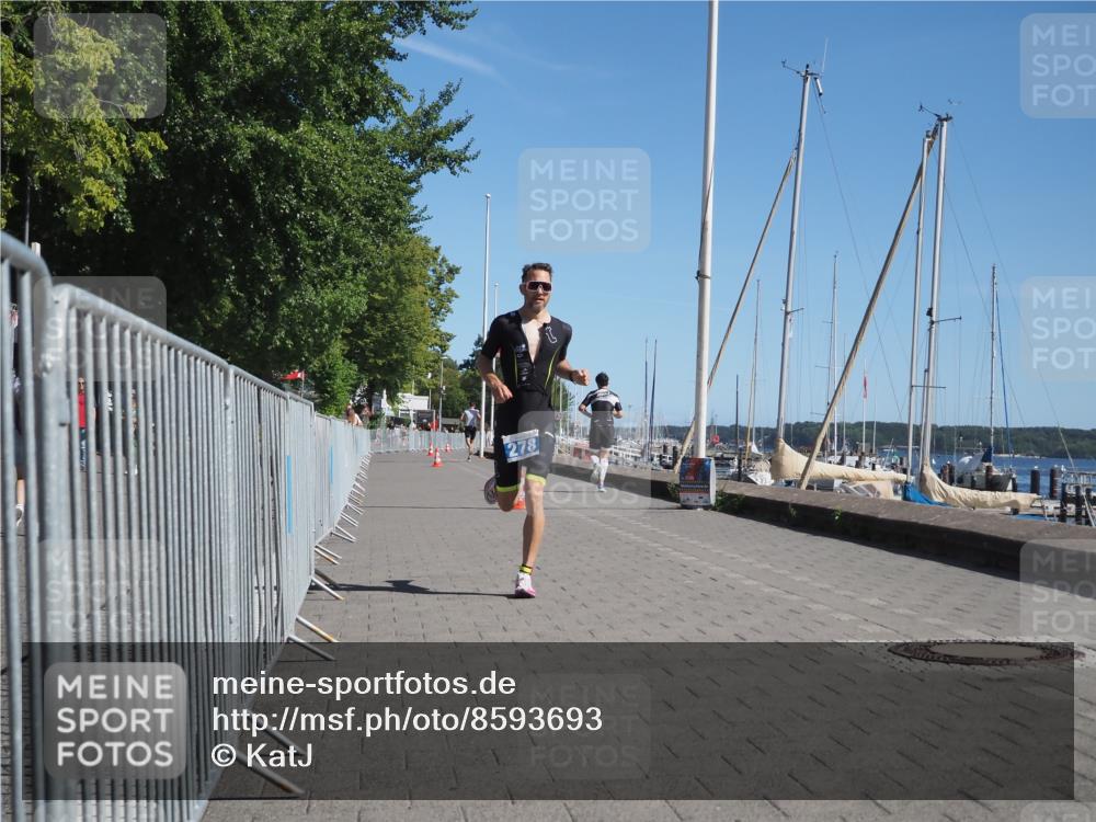 17.08.2025 - KN Förde Triathlon 2025 KatJ http://msf.ph/oto/8593693 17.08.2025 11:38:07 Laufen 278 meine-sportfotos.de