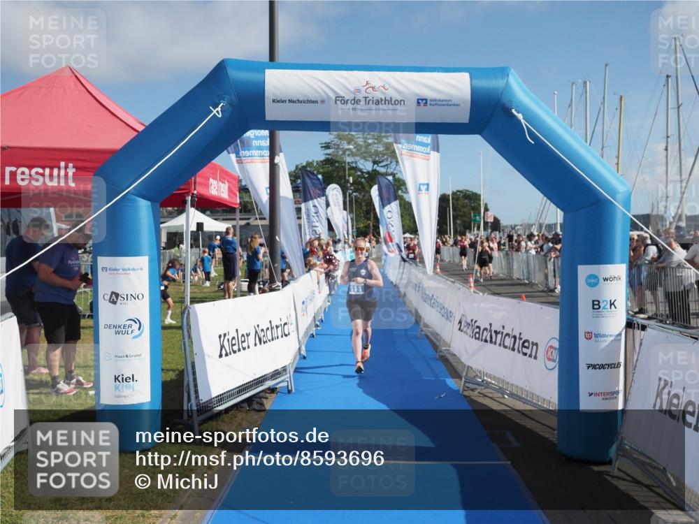 17.08.2025 - KN Förde Triathlon 2025 MichiJ http://msf.ph/oto/8593696 17.08.2025 10:37:09 Laufen 111, 185 meine-sportfotos.de