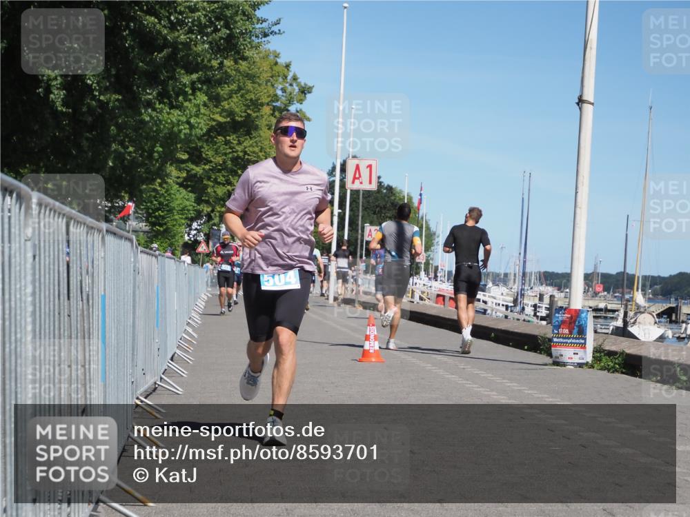 17.08.2025 - KN Förde Triathlon 2025 KatJ http://msf.ph/oto/8593701 17.08.2025 13:39:34 Laufen 504 meine-sportfotos.de