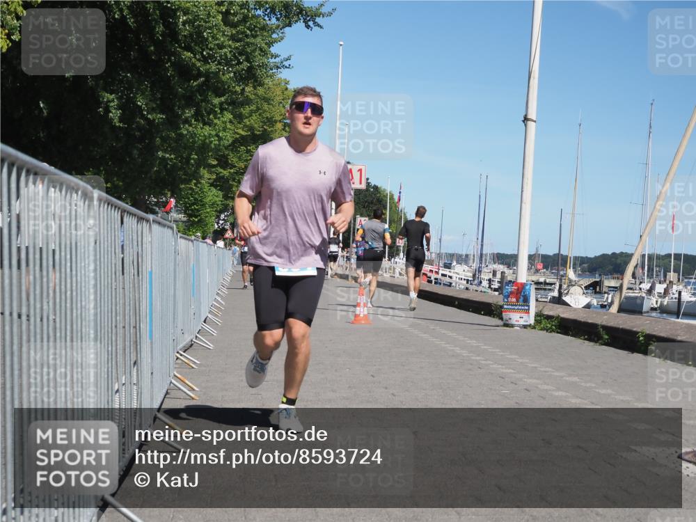 17.08.2025 - KN Förde Triathlon 2025 KatJ http://msf.ph/oto/8593724 17.08.2025 13:39:35 Laufen 504 meine-sportfotos.de
