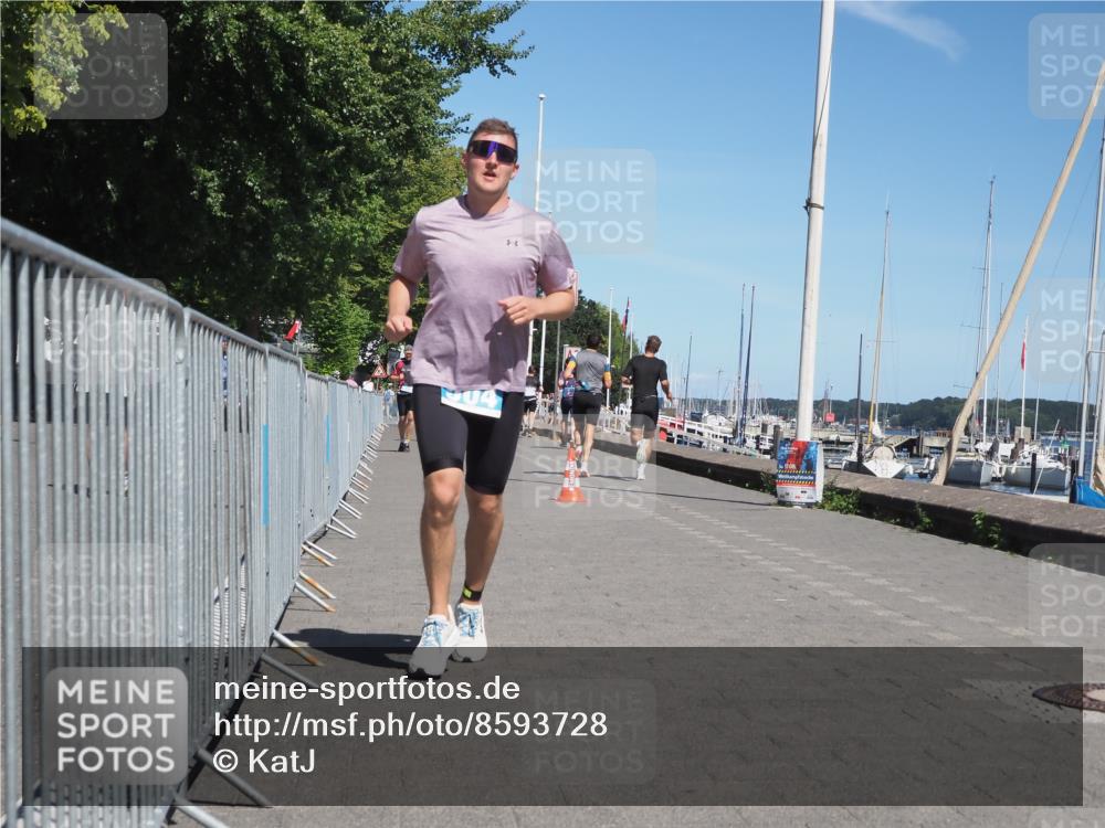 17.08.2025 - KN Förde Triathlon 2025 KatJ http://msf.ph/oto/8593728 17.08.2025 13:39:35 Laufen 504 meine-sportfotos.de
