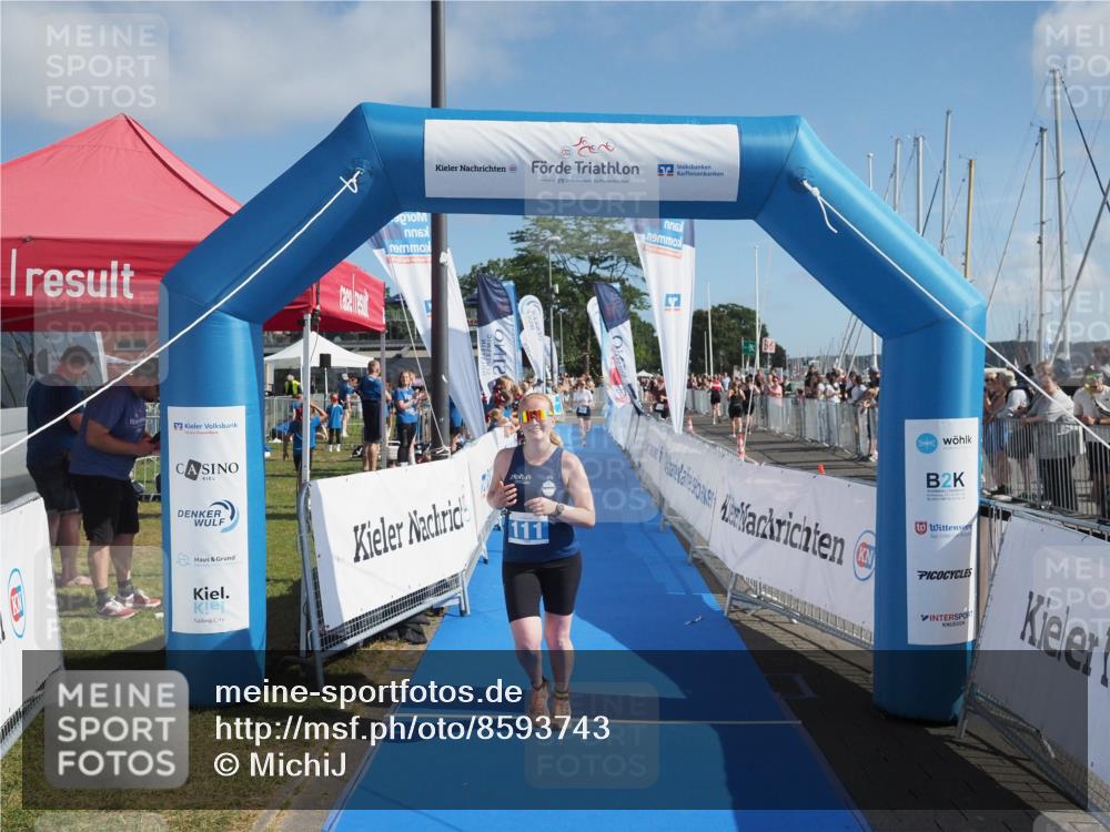 17.08.2025 - KN Förde Triathlon 2025 MichiJ http://msf.ph/oto/8593743 17.08.2025 10:37:10 Laufen 111 meine-sportfotos.de