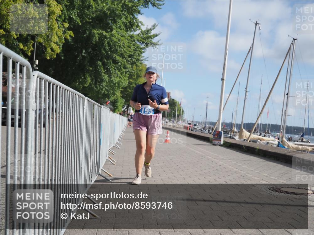 17.08.2025 - KN Förde Triathlon 2025 KatJ http://msf.ph/oto/8593746 17.08.2025 10:21:48 Laufen 120, 195 meine-sportfotos.de