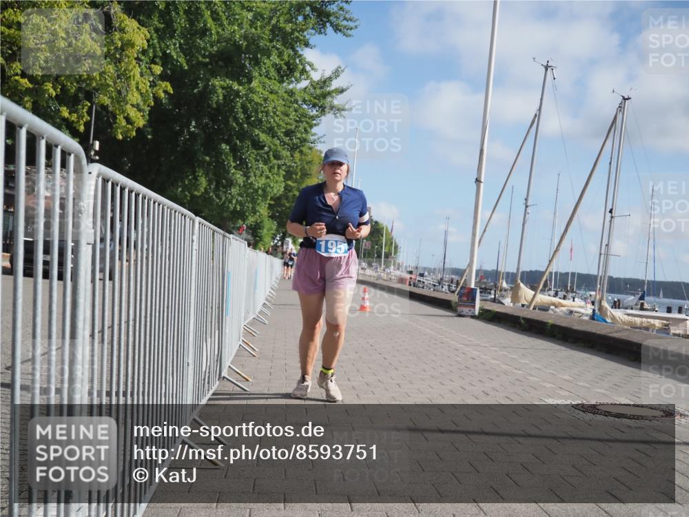 17.08.2025 - KN Förde Triathlon 2025 KatJ http://msf.ph/oto/8593751 17.08.2025 10:21:48 Laufen 120, 195 meine-sportfotos.de