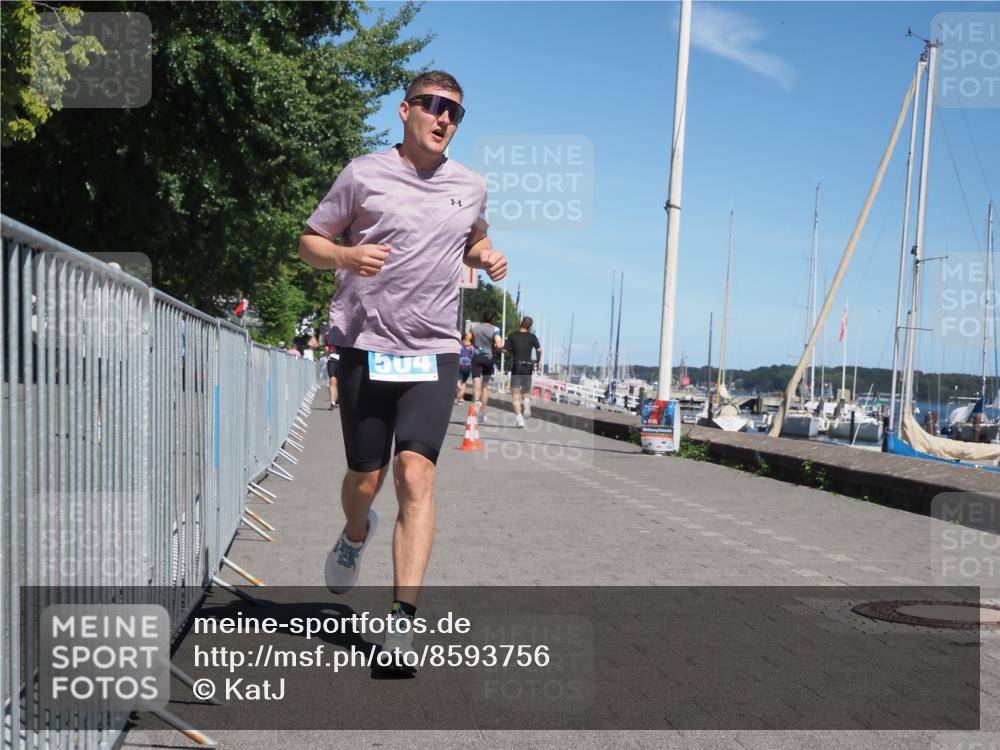 17.08.2025 - KN Förde Triathlon 2025 KatJ http://msf.ph/oto/8593756 17.08.2025 13:39:36 Laufen 504 meine-sportfotos.de