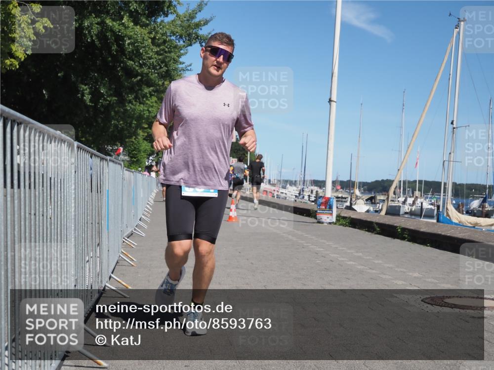 17.08.2025 - KN Förde Triathlon 2025 KatJ http://msf.ph/oto/8593763 17.08.2025 13:39:36 Laufen 504 meine-sportfotos.de