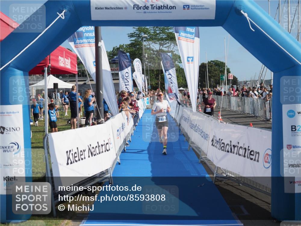 17.08.2025 - KN Förde Triathlon 2025 MichiJ http://msf.ph/oto/8593808 17.08.2025 10:37:15 Laufen 111, 179 meine-sportfotos.de