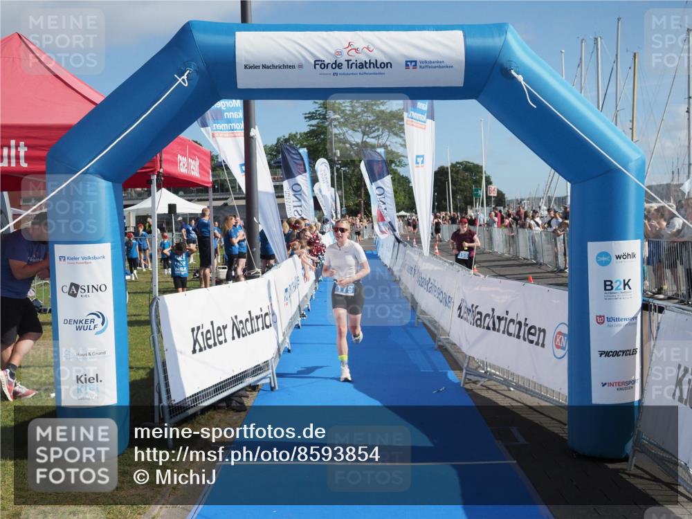 17.08.2025 - KN Förde Triathlon 2025 MichiJ http://msf.ph/oto/8593854 17.08.2025 10:37:16 Laufen 179 meine-sportfotos.de