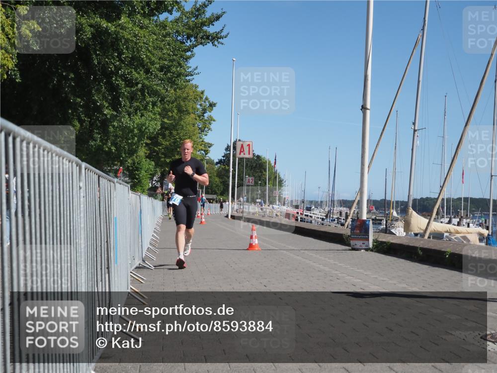 17.08.2025 - KN Förde Triathlon 2025 KatJ http://msf.ph/oto/8593884 17.08.2025 11:39:19 Laufen 270 meine-sportfotos.de