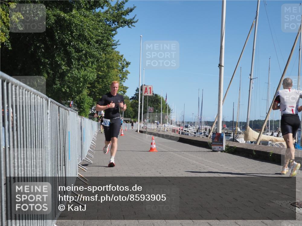 17.08.2025 - KN Förde Triathlon 2025 KatJ http://msf.ph/oto/8593905 17.08.2025 11:39:19 Laufen 270 meine-sportfotos.de