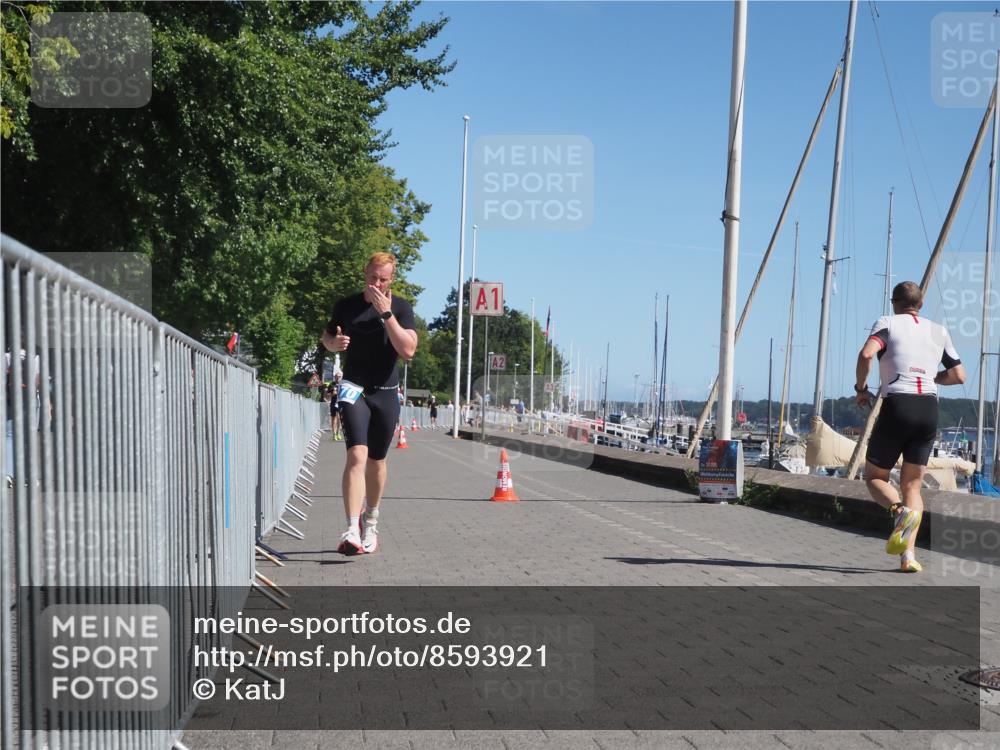 17.08.2025 - KN Förde Triathlon 2025 KatJ http://msf.ph/oto/8593921 17.08.2025 11:39:19 Laufen 270 meine-sportfotos.de