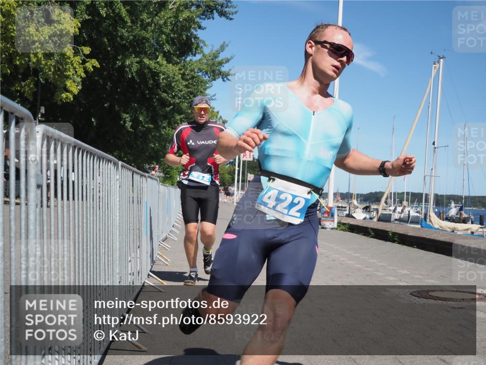 17.08.2025 - KN Förde Triathlon 2025 KatJ http://msf.ph/oto/8593922 17.08.2025 13:39:48 Laufen 412, 422 meine-sportfotos.de