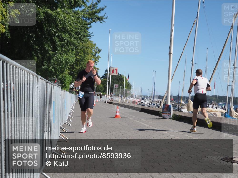 17.08.2025 - KN Förde Triathlon 2025 KatJ http://msf.ph/oto/8593936 17.08.2025 11:39:20 Laufen 270 meine-sportfotos.de