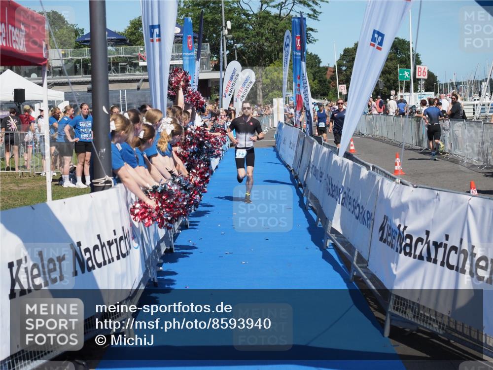 17.08.2025 - KN Förde Triathlon 2025 MichiJ http://msf.ph/oto/8593940 17.08.2025 13:54:32 Laufen 423 meine-sportfotos.de