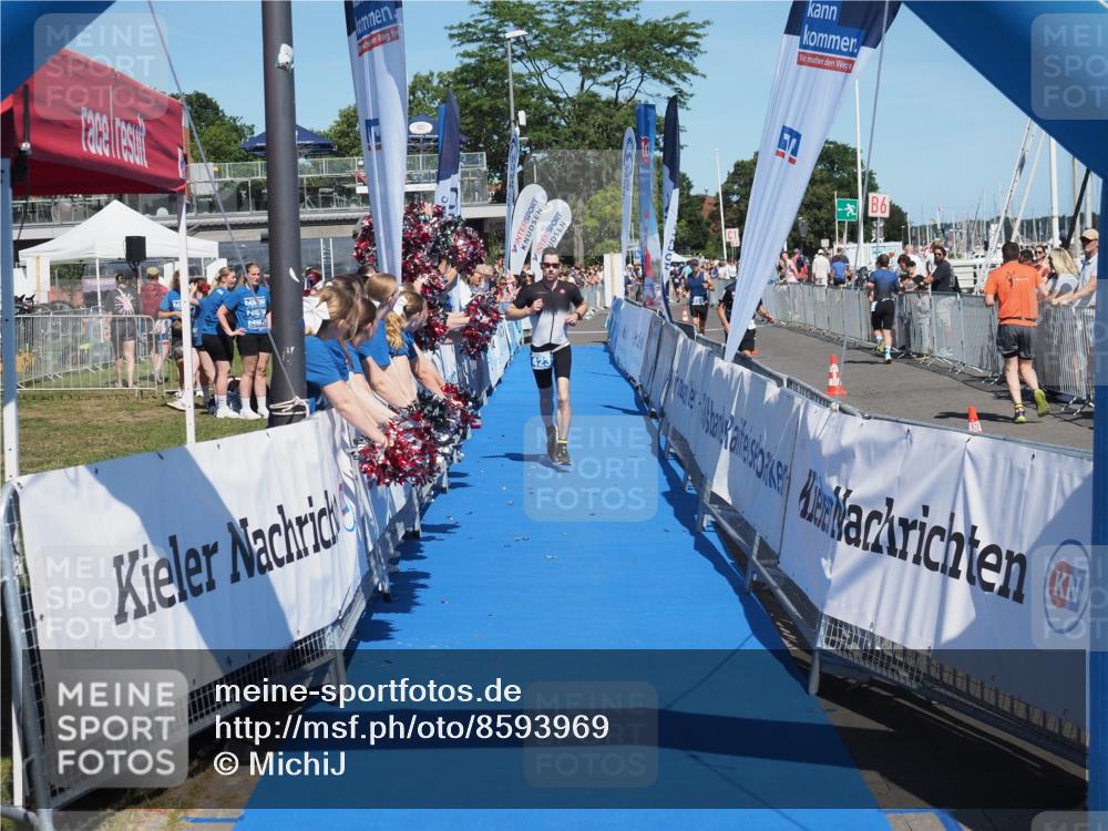 17.08.2025 - KN Förde Triathlon 2025 MichiJ http://msf.ph/oto/8593969 17.08.2025 13:54:33 Laufen 423 meine-sportfotos.de